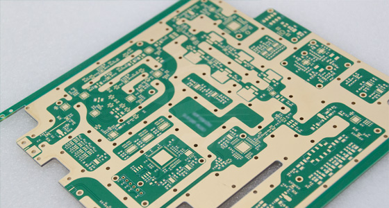PCB厂家：PCB制造中的自动化与智能化应用