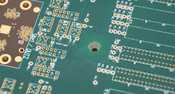 PCB厂家：如何确保PCB在恶劣环境下的性能