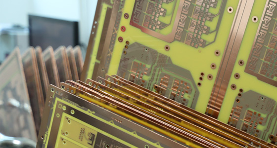 PCB多层电路板厂家大批量解决方案