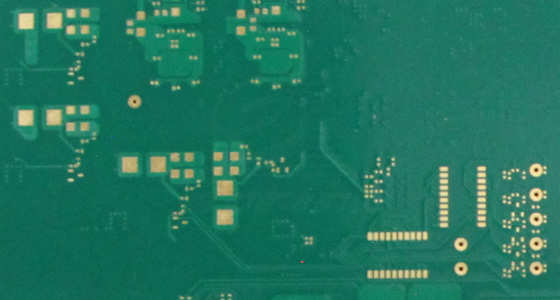 PCB上的绿油是什么作用