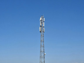 通信基站、天线模块