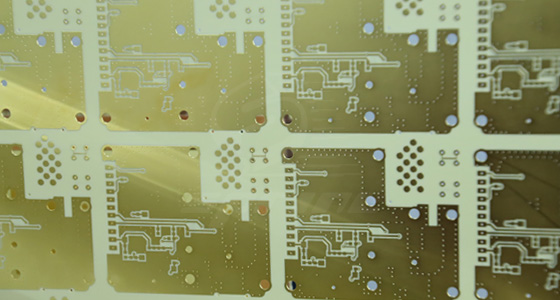 多层高频PCB板厂家